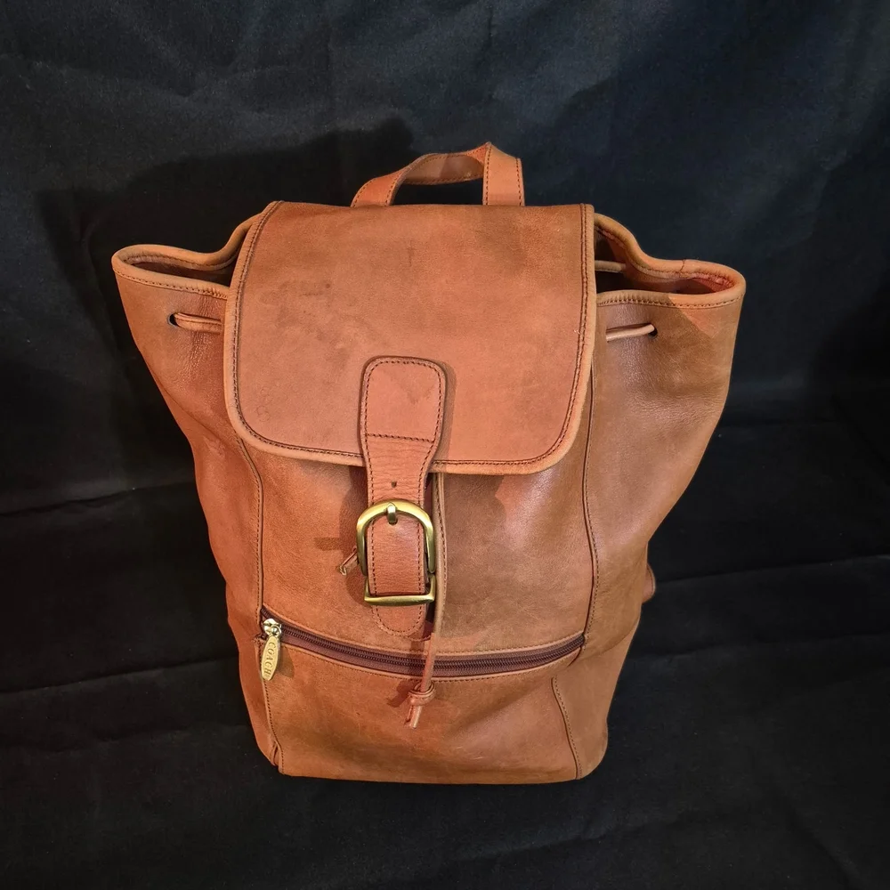Coach Vintage Backpack Tan Soft Leather  Rucksack Old Coach Vintage Very Nice. - Picture 3 of 12